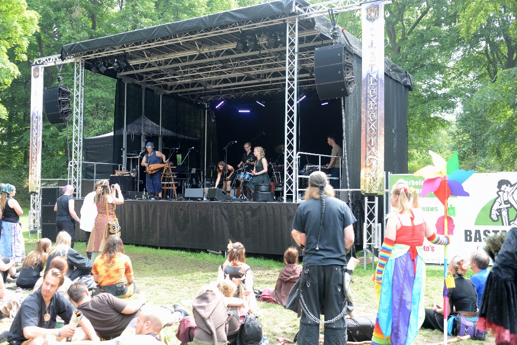 ../Images/Zaterdag Castlefest 2015 052.jpg